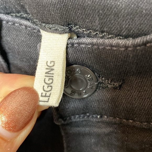 rag & bone Women's Black Skinny Jeans - 25 - legging style - made in USA - Picture 2 of 7